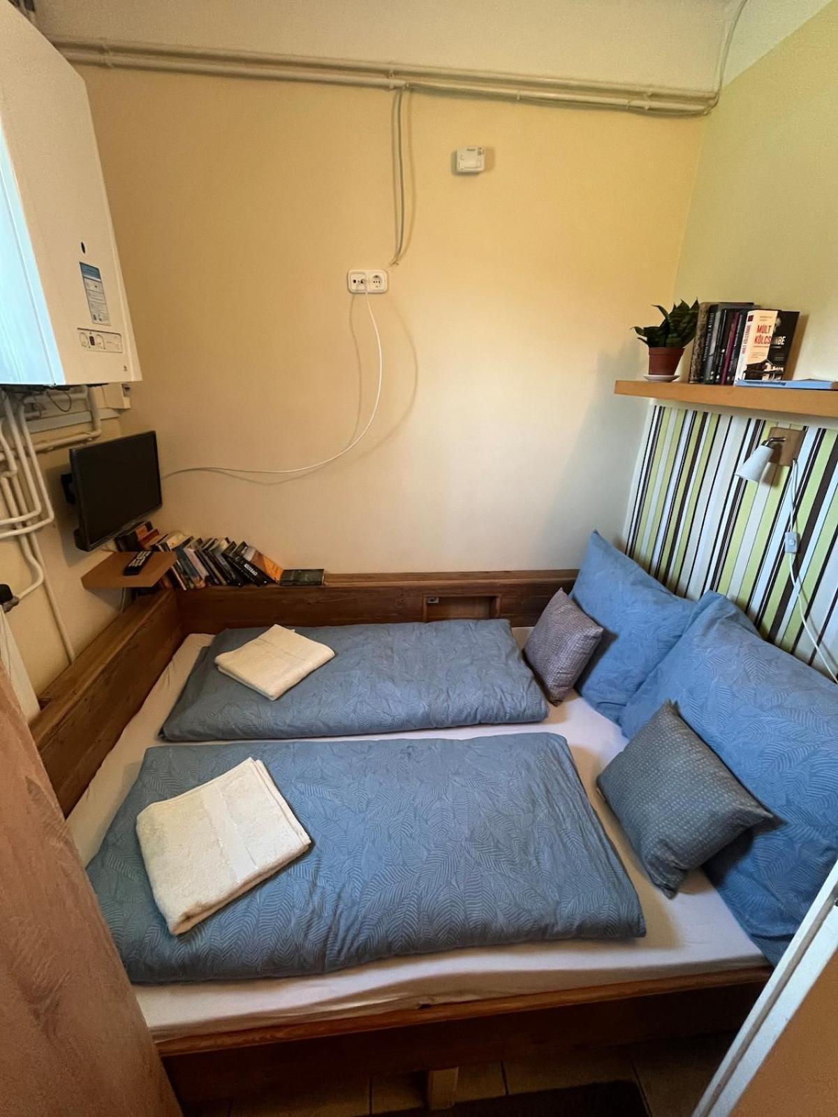 Tejfeles Vendeghaz Apartment Porva ภายนอก รูปภาพ