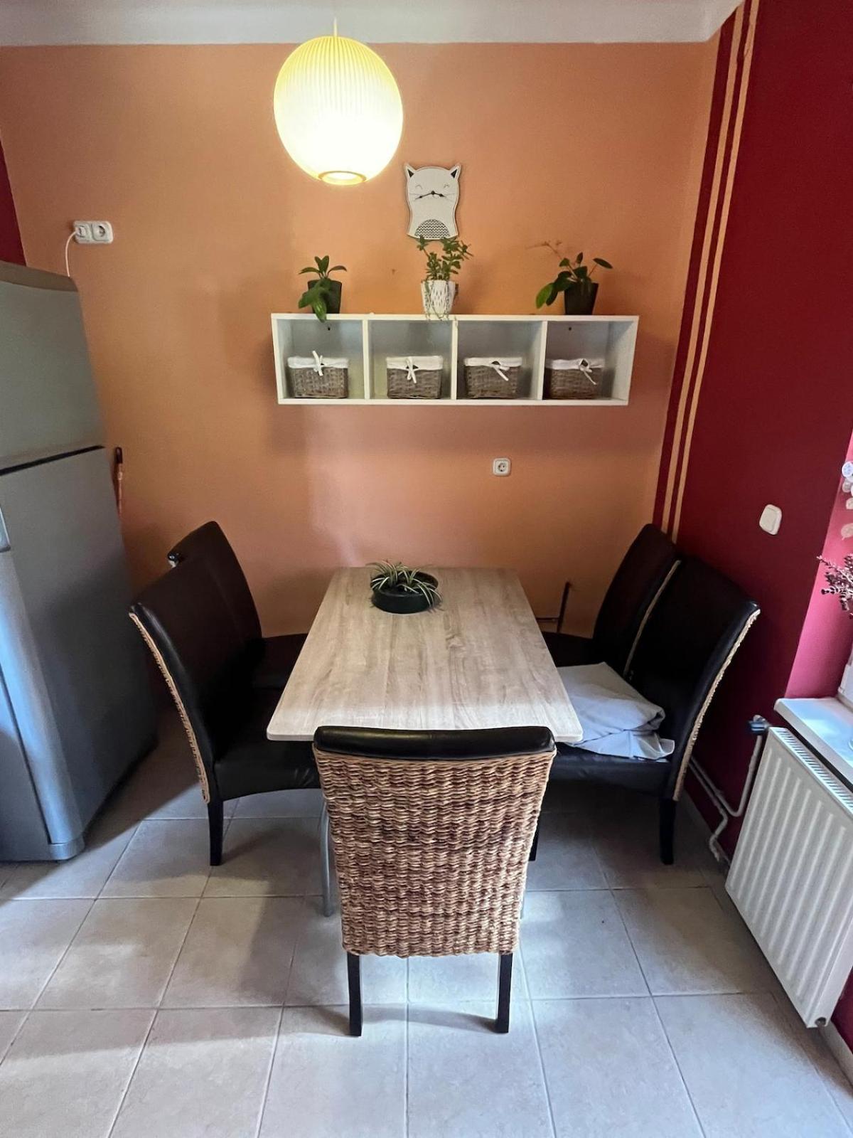 Tejfeles Vendeghaz Apartment Porva ภายนอก รูปภาพ